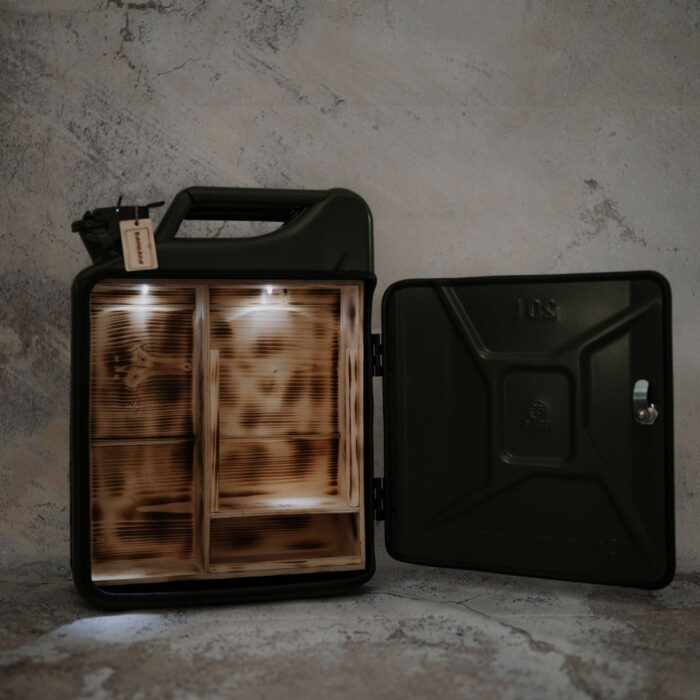 Grüner Kanister Bar (Biermodell) – Bild 2